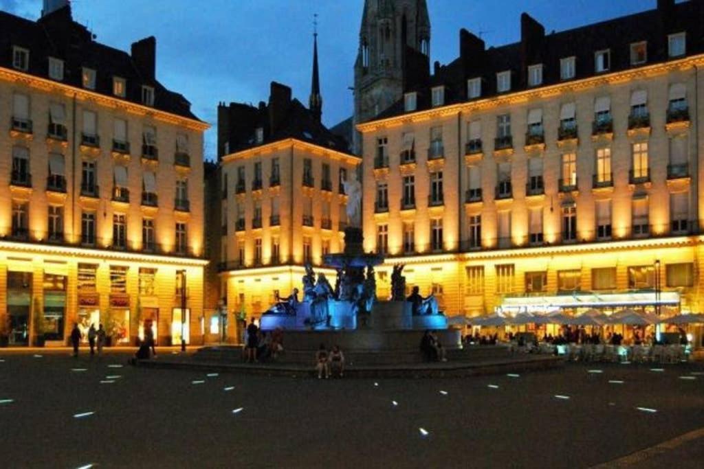 LULU, le studio du Château Apartment Nantes Exterior foto